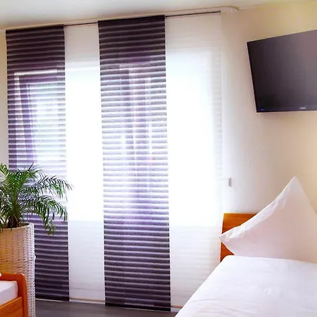 Hotel Pension Kaempfelbach Pensjonat Kampfelbach