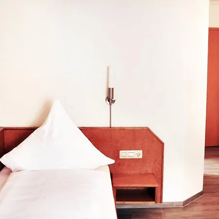 Hotel Pension Kaempfelbach Kampfelbach