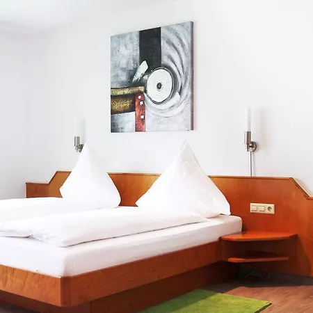 Hotel Pension Kaempfelbach