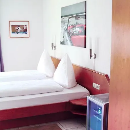 Гостевой дом Hotel Pension Kaempfelbach