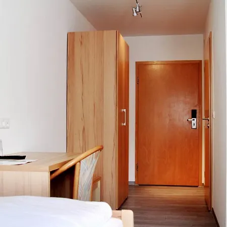 Pensjonat Hotel Pension Kaempfelbach Kampfelbach